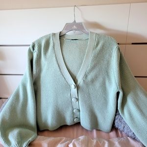 Bottom down cardigan
